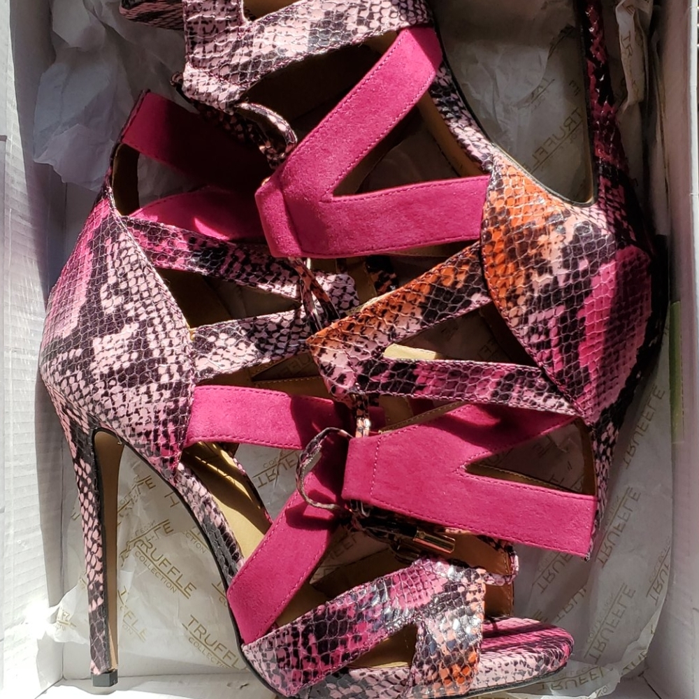 Truffle Collection Stilettos - Picture 2 of 7